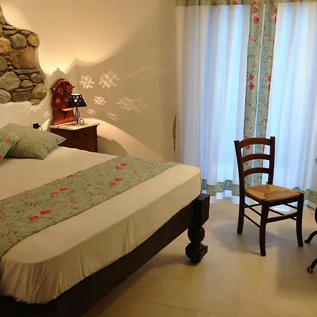 Crotto Regina Pensionat 3*
